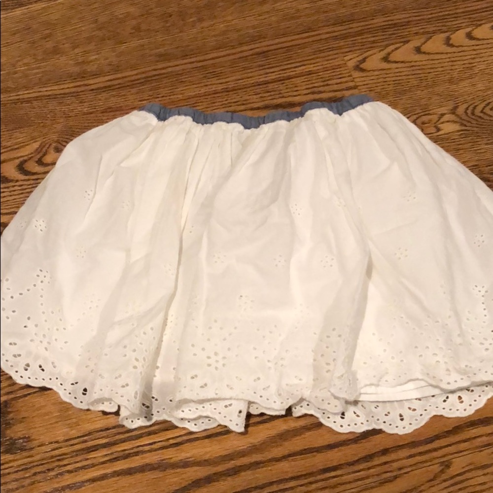 Girls’ White eyelet skirt—6x